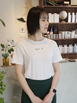 ウィム(wim) 顔まわりレイヤーボブ