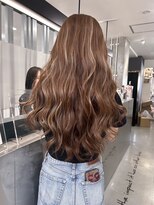 キング 心斎橋店(K!ng)&nbsp;ハイライトカラーミルクティーベージュレイヤーカット