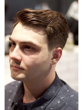 キングスマントーキョー 三鷹店(KINGSMAN TOKYO) サイドパート