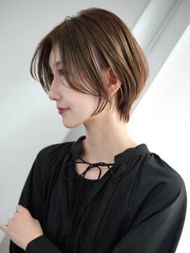 ソワネ 表参道(soigne) 青山白髪ぼかしハイライトタッセルボブミルクティーベージュ30代