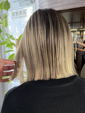 シャドウルーツ