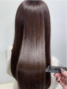 オーク 兵庫(OAK)の写真/【兵庫駅徒歩3分◆9時～22時まで営業】研究を重ねた独自の薬剤でどんなクセや広がりも真っ直ぐサラサラに♪