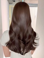 シイム(CYM) 透明感ショコラブラウン/ロングレイヤーカット/艶髪