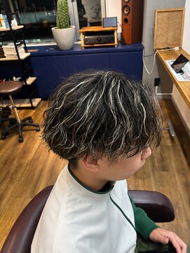 ナンバー ジェミカ 札幌(N° jemica) ハイライト×スパイラルパーマ