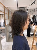 アカラ(acala)&nbsp;ミディアムレイヤー【20代/30代/イルミナカラー/縮毛矯正】