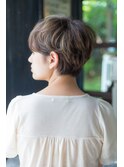 【momp 宝塚 小林】エッジショート 耳かけ 大人ボブ ♪