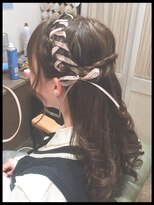 秋葉原コットン ヘアセット専門店&nbsp;リボンレース編みハーフアップ　ライブヘアー　コンサートヘアー