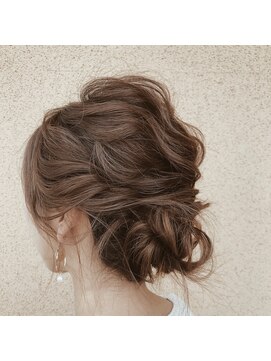 カットハウス ピックアップ(cut house PICK UP) 結婚式、二次会、パーティにピッタリ、ウェディングヘア