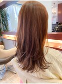 くびれセミロングスタイル