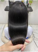 乾かしてまとまるツヤツヤ縮毛矯正