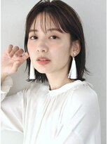 サーカス バイ ビュートリアム 青山(CIRCUS by BEAUTRIUM)&nbsp;前髪あり　小顔　ミディアム　ボブ　外ハネ　伸ばしかけボブ
