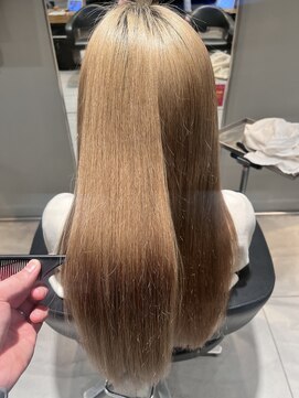 リー 京橋(Lee) 髪質改善カラー