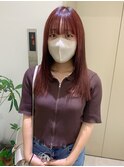 ボルドーカラー × 顔まわりレイヤー