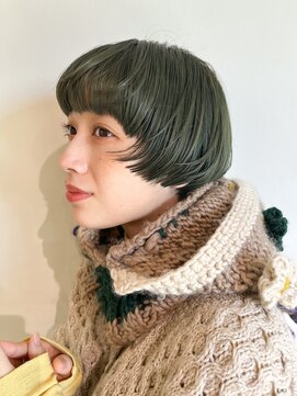 メモリーズ 銀座(Memories) グリーンカラーとマッシュショート◎