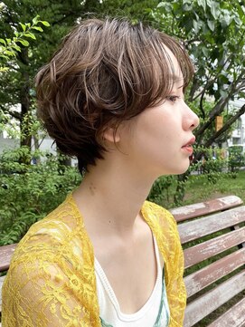 ローリー(Rowlly) #襟足スッキリ#ショート#ニュアンス#ブラウン