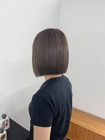 シュク 高円寺(SYUK)&nbsp;【 kanna 】切りっぱなしボブ/白髪ぼかし/育てるハイライト