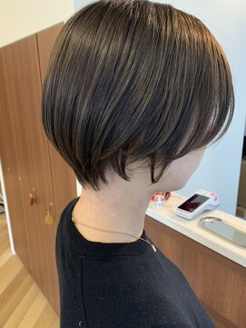 メレ(mele) 首ものスッキリくびれショート