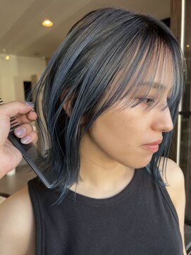 シン カフネ(Shin Kafune) メタリックブルー/ブルーグレージュ/ネイビーグレー