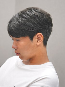 スラッシュ(SLASH) 曲がる縮毛矯正/センターパート/カルマパーマ/ダウンパーマ/姫路