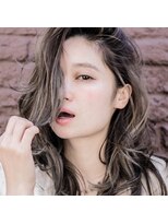 ミットバイツリー センター北(mit by tree)&nbsp;ハイライトバレイヤージュホワイトグレージュロング