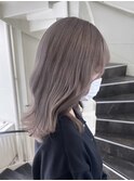 ハイライトカラーミルクティーベージュレイヤーカット