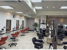 美容室クラフト 旭店の雰囲気（綺麗な店内で最新技術を施術ブリーチデザインカラー得意です◎）