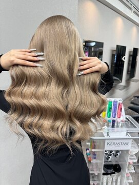 エミーバイモアムー(Emmie byMoremuu) [ギャルの救世主]ミルクティーカラー