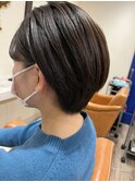 耳掛けショートボブ