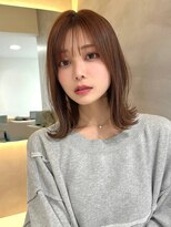 アイユー(ii+U)&nbsp;大人ボブ/くびれ/ミディアムレイヤー/外ハネボブ/ミディアムボブ