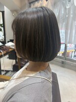 トットファム(tot.fam.)&nbsp;【t o t . fam.】白髪ぼかしボブ★30代40代50代60代70代