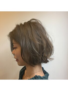 シュシュ(chou chou) エアリーボブ