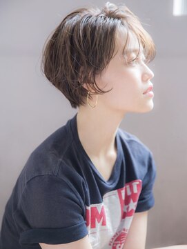 ガーデントウキョウ(GARDEN Tokyo) 小顔にみえる人気ショート後ろから見ても綺麗ヘア【 KOMAKI 】