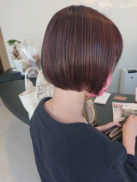 コルハバイラレヴ(CoLHa by Le Reve) ハイライトカラーミニボブスタイル