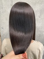 フォルテ 横浜店(FORTE)&nbsp;モテ髪ヘアカタログ、外ハネボブ、ペールベージュ、髪質改善