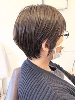 タイム(Time)&nbsp;脱白髪染めカラー+ショートボブ