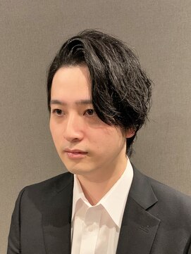 ビーダンディー(Bee dandy) ビジネスフォーマル ツーブロックウルフ センターパート