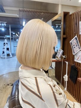 ブリッツレボルト(BLITZ R EVOLUT) あやか流！ロブ×ホワイトベージュ