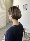 大人綺麗ワンブリーチで出来るシャドウルーツカラー