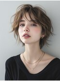 イメチェン外はねボブホワイトブロンド