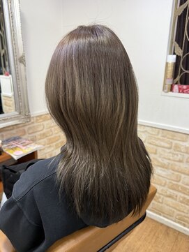 カミケン 黒岩店　kamiken・ オリーブベージュカラー×レイヤーカット[福島/福島市]