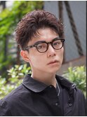 渋谷緩めフェザーパーマフェザーショートセンターパート