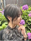 40代50代60代耳かけショート前髪なしハンサムショート白髪ぼかし