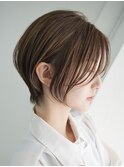 横浜西口切りっぱなしミニボブショートレイヤー前下がり前髪なし