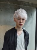 MEN’S HAIR/サーフカール/刈り上げセンターパート/ブリーチ