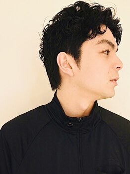 カジュアルなのに品がある、ビジネスでもプライベートでも魅せる大人のスタイルを【大通/札幌/メンズ】