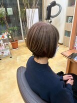 ヒラトヤ 肴町店 30代40代50代大人キレイ美シルエットツヤ感前下がりショートボブ