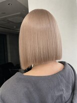 ルーブ トウキョウ(Loob. TOKYO) ショートボブハイトーンカラーミルクティーピンクタッセルボブ