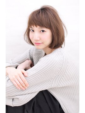 ウィーブス セタガヤ(weaves -SETAGAYA-) [weaves -SETAGAYA-] グレージュ＋キッチュ感＝上級こなれボブ