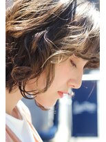 ブークル(boucle)&nbsp;外国人風外ハネカーリー重ためボブ★★