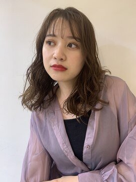 バズ(BUZZ) パーソナルカラー×ブラウンカラー★鈴木千裕